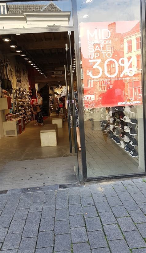 nike sneakers den bosch|Foot Locker in Den Bosch: Den Bosch, Noord.